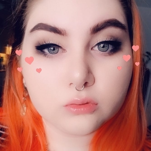 Meet your Posher, Mandy - Picture 1 of 1